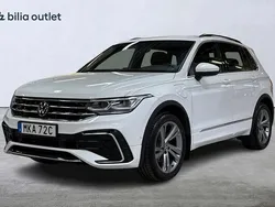 Vit Begagnad 2021 VW Tiguan R-line SUV | 309 900 kr (Marknadspris)
