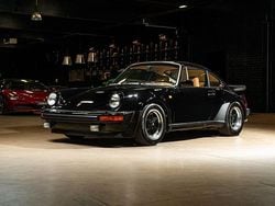 Svart Begagnad 1976 Porsche 911 Carrera Sportkupé | 1 695 930 kr
