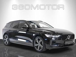 Svart Begagnad 2022 Volvo V60 R-Design Kombi | 424 900 kr (Marknadspris)