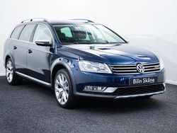 Mörkblå (blå) Begagnad 2012 VW Passat Alltrack Kombi | 129 900 kr (Lite dyr)