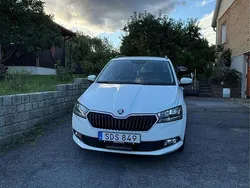 Vit Begagnad 2019 Skoda Fabia Style Kombi | 139 000 kr (Marknadspris)