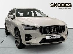 Vit Begagnad 2025 Volvo XC60 Plus SUV | 679 900 kr