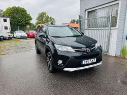 Mörkblå Begagnad 2014 Toyota RAV4 Edition SUV | 179 900 kr (Lite dyr)