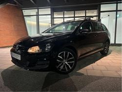 Svart Begagnad 2017 VW Golf VII Kombi | 118 000 kr (Marknadspris)