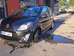 Svart Begagnad 2009 Renault Twingo Halvkombi | 25 000 kr (Superpris)