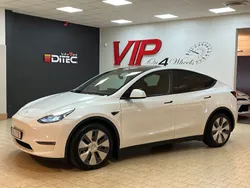 Vit Begagnad 2023 Tesla Model Y Long Range SUV | 498 800 kr (Marknadspris)