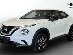 Grå Ny 2025 Nissan Juke Pack SUV | 275 000 kr (Marknadspris)