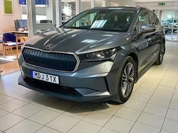 Grå Begagnad 2022 Skoda Enyaq iV Family SUV | 349 800 kr (Bra pris)