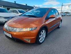 Orange Begagnad 2008 Honda Civic Sport Halvkombi | 39 900 kr (Marknadspris)