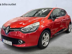 Röd Begagnad 2015 Renault Clio IV Halvkombi | 64 900 kr (Marknadspris)