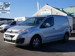 Silver Begagnad 2015 Citroën Berlingo Minibuss | 89 000 kr (Marknadspris)