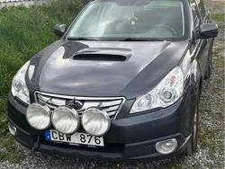 Grå Begagnad 2011 Subaru Outback SUV | 35 000 kr (Bra pris)