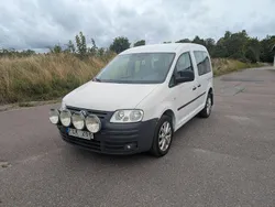 Vit Begagnad 2009 VW Caddy Maxi Minibuss | 56 000 kr (Marknadspris)