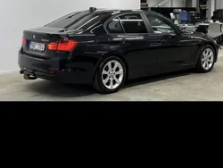 Svart Begagnad 2012 BMW 320 Sport Line Sedan | 149 000 kr (Lite dyr)