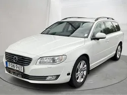 Vit Begagnad 2015 Volvo V70 Kombi | 129 000 kr