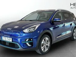 Blå (blue) Begagnad 2022 Kia e-Niro 2 SUV | 269 900 kr (Marknadspris)