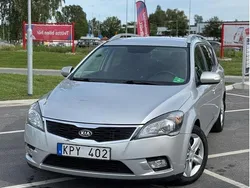 Silver Begagnad 2010 Kia Ceed Sportswagon 4 Kombi | 69 900 kr (Marknadspris)