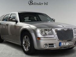 Silver Begagnad 2005 Chrysler 300C Touring Kombi | 48 900 kr (Marknadspris)