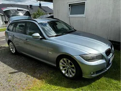 Blå Begagnad 2011 BMW 318 Comfort Edition Kombi | 78 000 kr (Marknadspris)