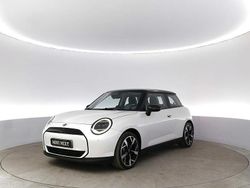 Vit Begagnad 2024 Mini Cooper Halvkombi | 354 900 kr