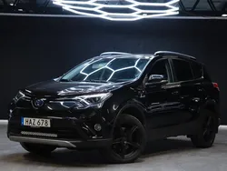 Svart Begagnad 2017 Toyota RAV4 Hybrid Executive SUV | 189 900 kr (Marknadspris)
