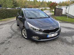 Grå Begagnad 2013 Kia Ceed Sportswagon Comfort Kombi | 59 900 kr (Marknadspris)