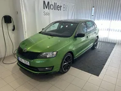 Grön (rallye green metallic) Begagnad 2015 Skoda Rapid Monte Carlo Halvkombi | 84 900 kr (Marknadspris)