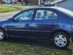 Blå Begagnad 2002 Toyota Avensis Sedan | 15 000 kr (Marknadspris)