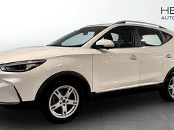 Vit (white) Begagnad 2022 MG ZS Luxury Sedan | 249 900 kr (Bra pris)