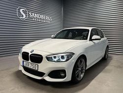 Vit Begagnad 2018 BMW 118 M Sport Halvkombi | 179 500 kr (Marknadspris)