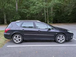 Svart Begagnad 2005 Peugeot 407 Kombi | 23 000 kr (Marknadspris)