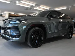Grön Ny 2025 VW Tayron R-line Edition SUV | 689 900 kr (Dyr)