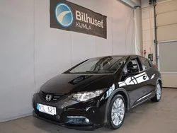 Svart Begagnad 2013 Honda Civic Sport Halvkombi | 79 000 kr (Marknadspris)