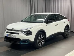 Vit Begagnad 2022 Citroën e-C4 Feel Halvkombi | 194 800 kr