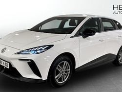 Vit (white) Begagnad 2023 MG MG4 EV Halvkombi | 249 900 kr (Marknadspris)