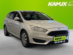 Silver/grå Begagnad 2017 Ford Focus Kombi | 55 900 kr (Bra pris)