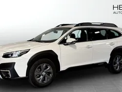 Vit (white) Begagnad 2021 Subaru Outback SUV | 329 900 kr (Marknadspris)