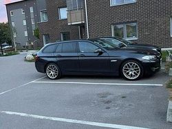 Grå Begagnad 2011 BMW 520 Kombi | 85 000 kr (Marknadspris)