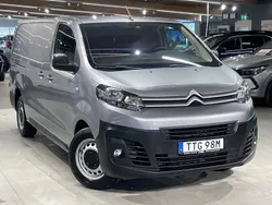 Grå (grå artense) Begagnad 2023 Citroën Jumpy Business Class Minibuss | 412 375 kr