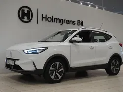Vit Begagnad 2022 MG ZS Luxury Sedan | 249 900 kr (Superpris)