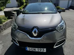 Begagnad 2015 Renault Captur SUV | 121 000 kr (Bra pris)
