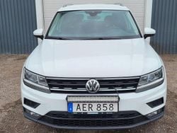 Vit Begagnad 2018 VW Tiguan SUV | 159 000 kr (Marknadspris)