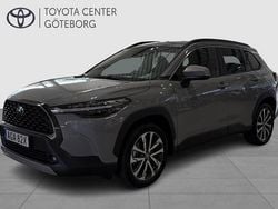 Grå Ny 2025 Toyota Corolla Cross Style SUV | 389 900 kr (Bra pris)