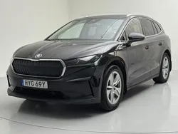Svart Begagnad 2022 Skoda Enyaq iV SUV | 272 000 kr (Superpris)
