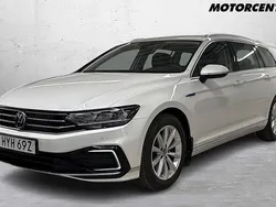 Vit Begagnad 2022 VW Passat GTE Kombi | 335 000 kr (Lite dyr)