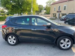 Svart Begagnad 2011 Hyundai ix35 SUV | 65 000 kr (Marknadspris)