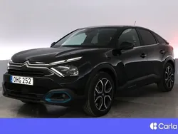 Svart Begagnad 2022 Citroën e-C4 Shine Halvkombi | 214 900 kr (Marknadspris)
