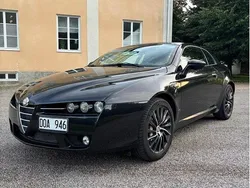 Svart Begagnad 2010 Alfa Romeo Brera Sportkupé | 99 000 kr