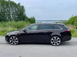 Brun Begagnad 2017 Opel Insignia Kombi | 129 000 kr (Superpris)