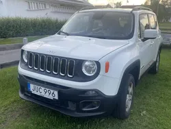 Vit Begagnad 2015 Jeep Renegade Longitude SUV | 135 000 kr (Marknadspris)